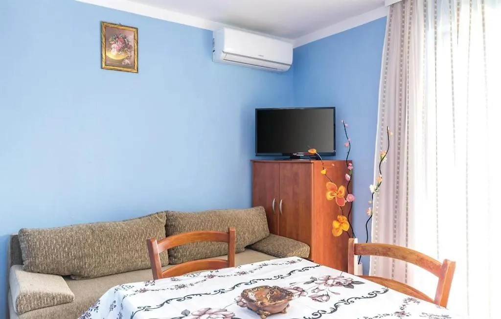 Kenan Apartmani Liznjan Apartment